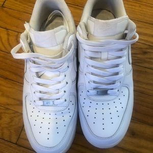 White Nike Air Force One